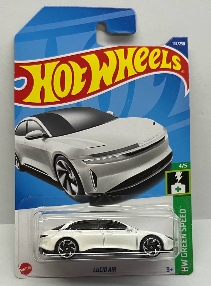 Hot Wheels 2026 series 1:64 scale White Lucid AIR